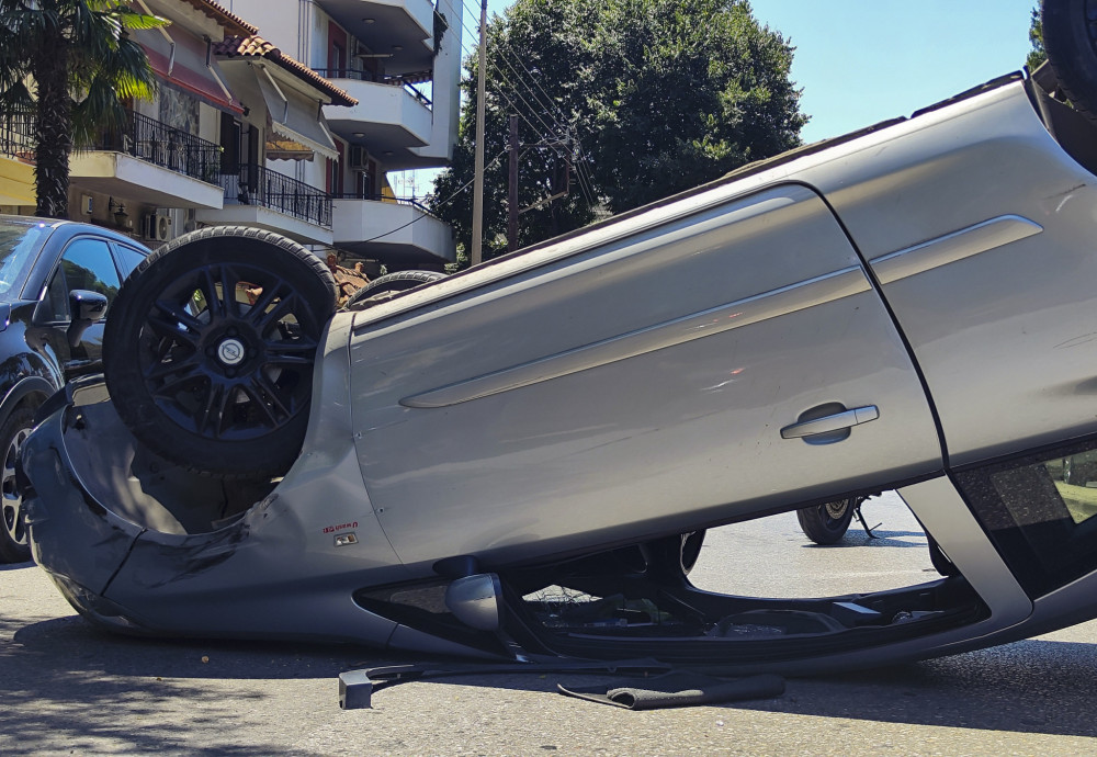 Υπουργείο Μεταφορών: Η αλήθεια πίσω από το SMS - όσα δεν θέλουν να ακούσουν οι «θιγμένοι»