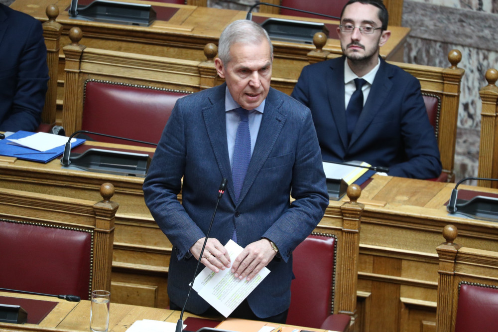 Δαβάκης: Η αναβάθμιση των F-16 και τα νέα F-35 ενισχύουν ουσιαστικά την αεροπορική ισχύ