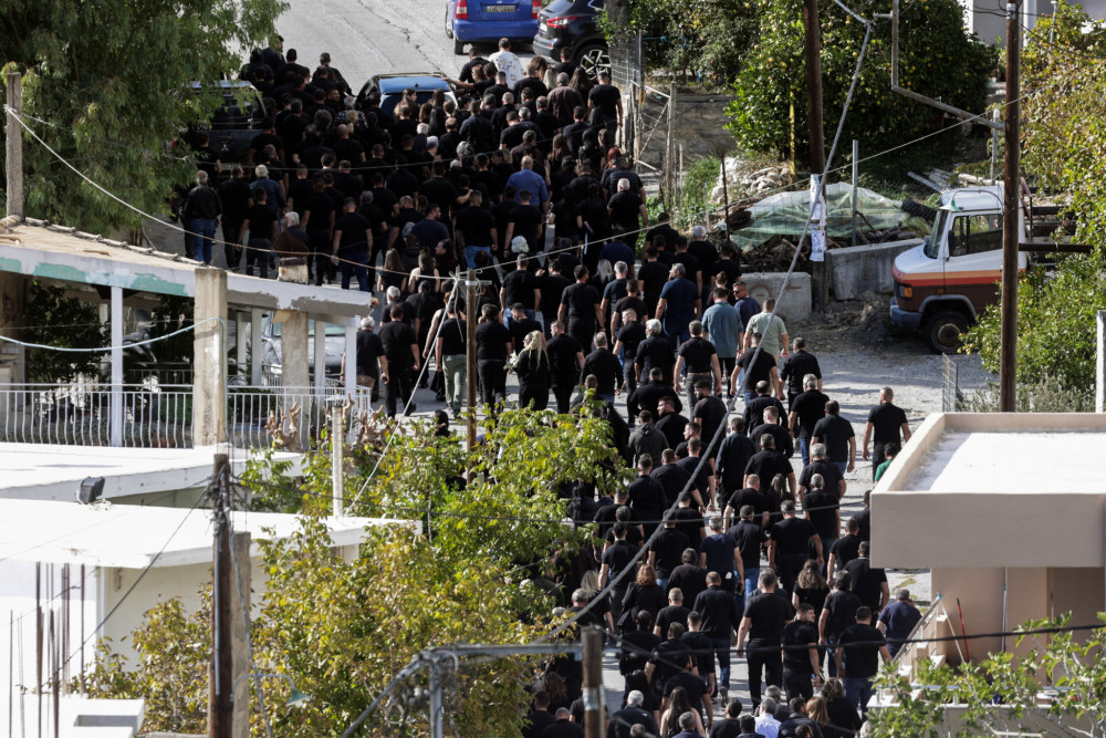 Κηδεύτηκε ο 39χρονος στα Βορίζια - «Αστακός» το χωριό ενώ συνεχίζονται οι έρευνες για τους εμπλεκόμενους