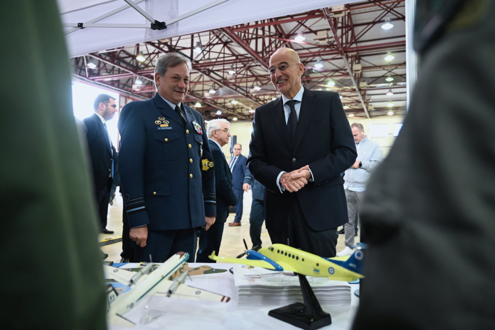 Δένδιας από 112 ΠΜ: Πώς η Πολεμική Αεροπορία βρίσκεται κοντά στον πολίτη και την κοινωνία