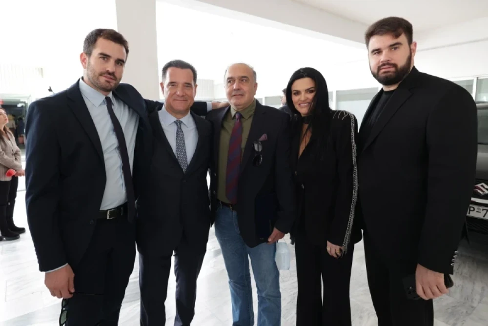 Εγκαίνια ρομποτικού μηχανήματος στο «Αγία Όλγα» - Το «ευχαριστώ» Γεωργιάδη στους δωρητές