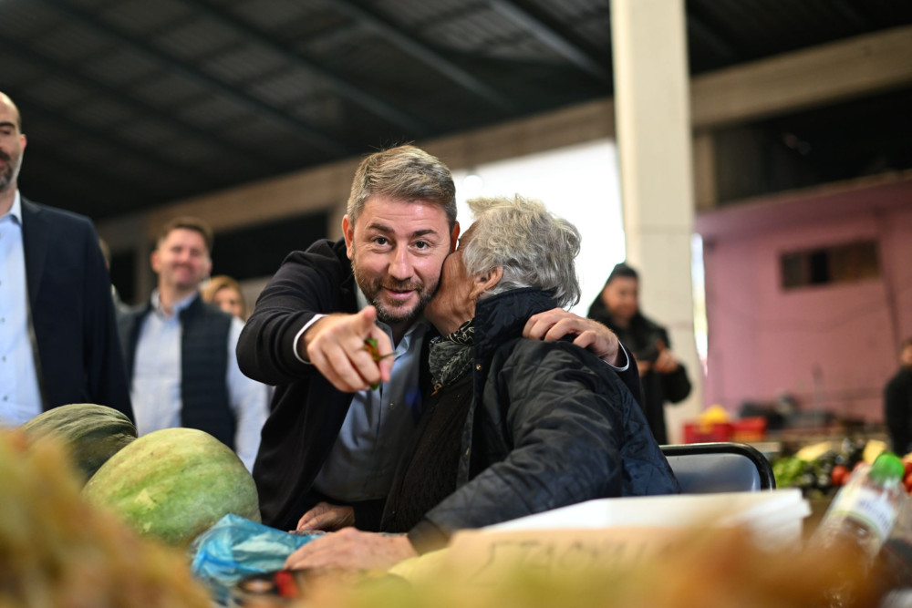 Ανδρουλάκης: «Να σταματήσουμε να πυροβολούμε τα πόδια μας χωρίς λόγο» - Μήνυμα ή αυτοκριτική;