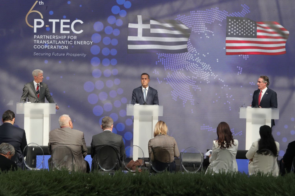 Η εθνική επιτυχία που κάποιοι αδυνατούν ή αρνούνται να δουν