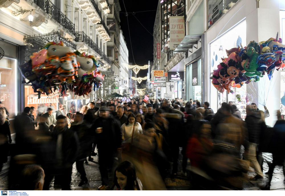 Νέες μειώσεις φόρων 1,5 δισ. ευρώ για 4 εκατομμύρια πολίτες - Πώς αυξάνονται τα εισοδήματα από το 2026