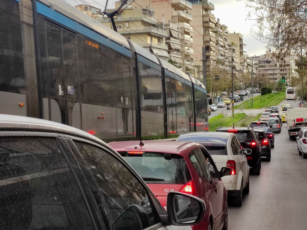 ΑΑΔΕ: αναρτήθηκαν τα τέλη κυκλοφορίας του 2026