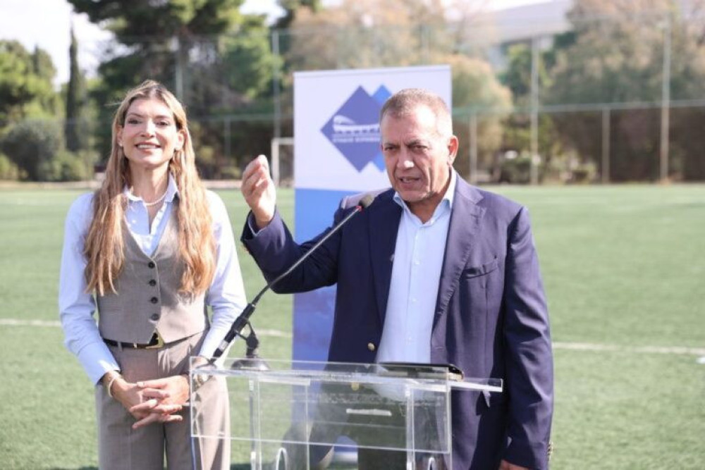 Βρούτσης: Ολική ανακατασκευή του γηπέδου ποδοσφαίρου στο ΣΕΦ, με 1,1 εκατ. ευρώ