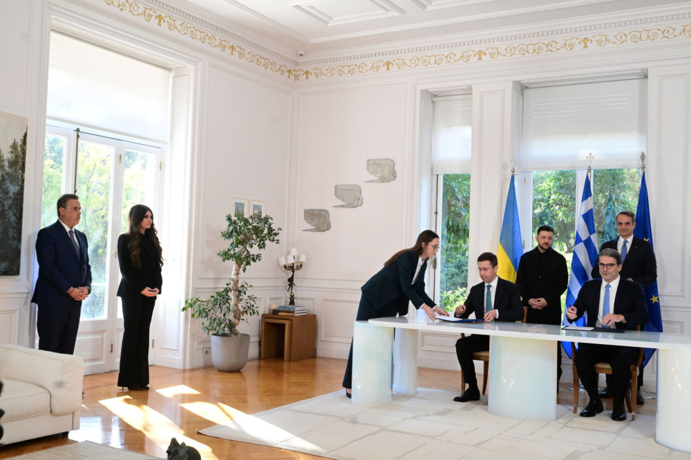 Υπεγράφη η συμφωνία μεταφοράς LNG από την Ελλάδα στην Ουκρανία