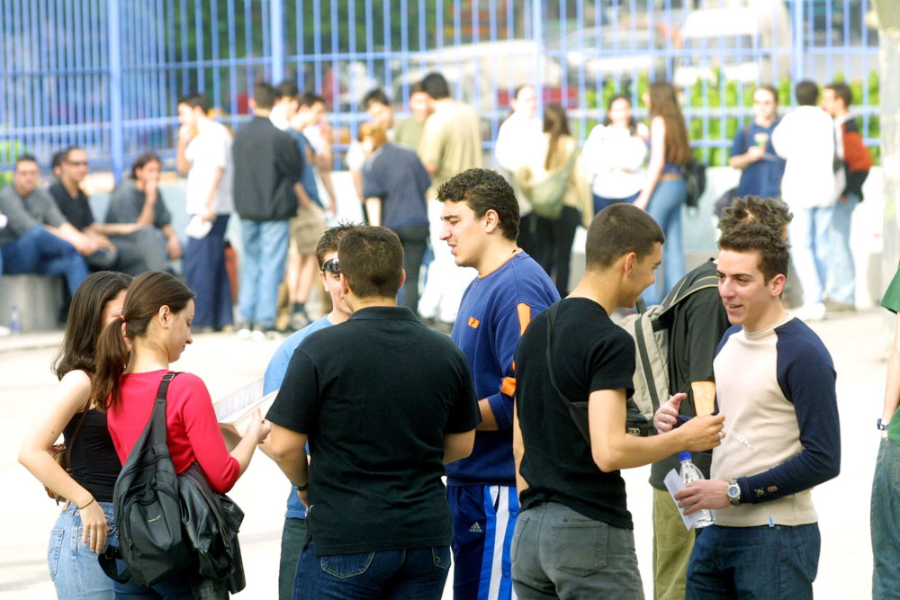 Η αθέατη πλευρά της εφηβείας: τι αποκαλύπτει η UNICEF για τον αυτοτραυματισμό στην Ελλάδα