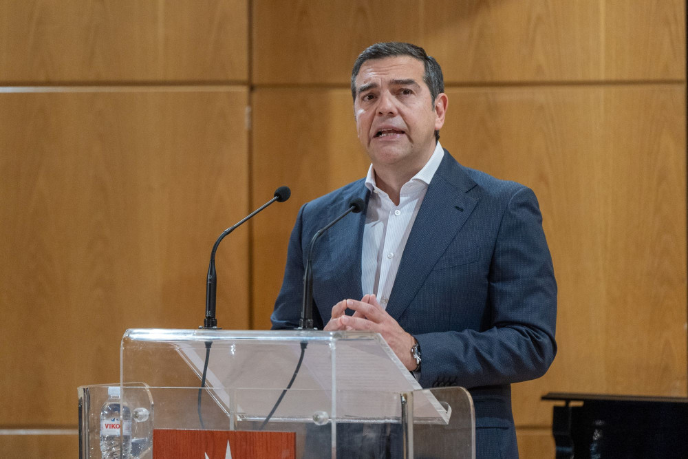 Η μεγάλη συμβολή του Αλέξη Τσίπρα στην αποδόμηση του μύθου της Αριστεράς