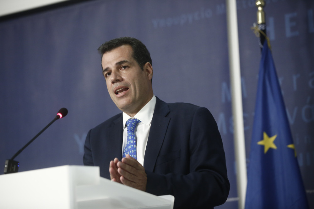 Πλεύρης: Συζητάμε με τη Γερμανία για «κέντρο επιστροφής» παράνομων μεταναστών στην Αφρική