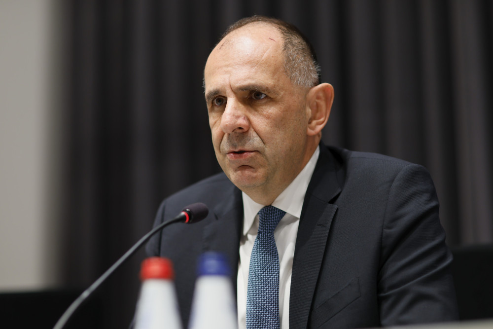 Γεραπετρίτης: Η Ευρώπη χρειάζεται ενότητα και αποφασιστικότητα απέναντι στις απειλές