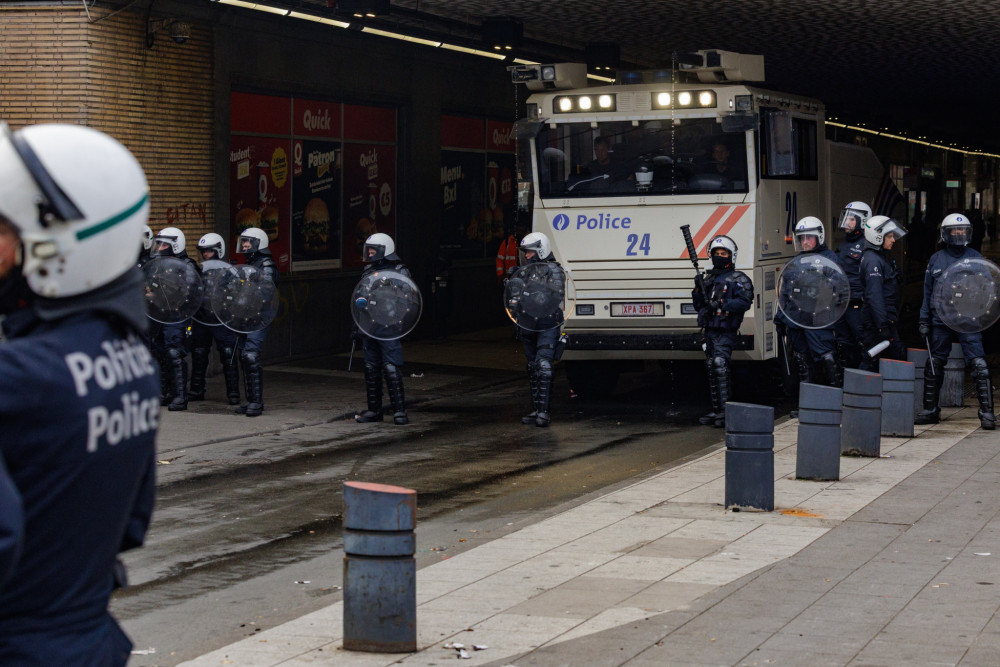 Τριήμερη απεργία παραλύει το Βέλγιο