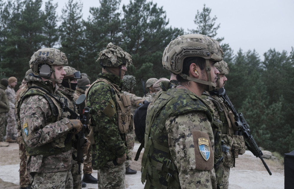 Politico: η Ευρώπη αλλάζει δόγμα απέναντι στη Ρωσία - Από την άμυνα στην ενεργή αποτροπή