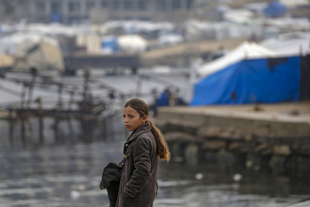 Στα συγκρουσιακά μέτωπα, η γυναικεία φωνή αγνοείται