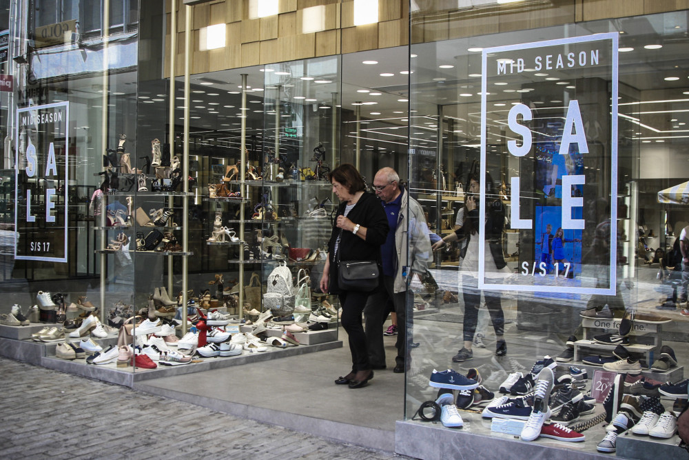 Ανοιχτά τα εμπορικά καταστήματα την Κυριακή 30 Νοεμβρίου - Το προτεινόμενο ωράριο από τον ΕΣΘ