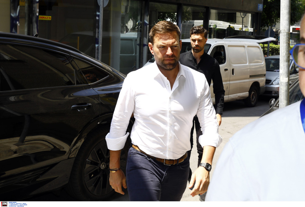 Nέες βολές Κασσελάκη σε Τσίπρα για «ιδιοκτησιακή αντίληψη» - Τι είπε για τα ΜΜΕ ΣΥΡΙΖΑ