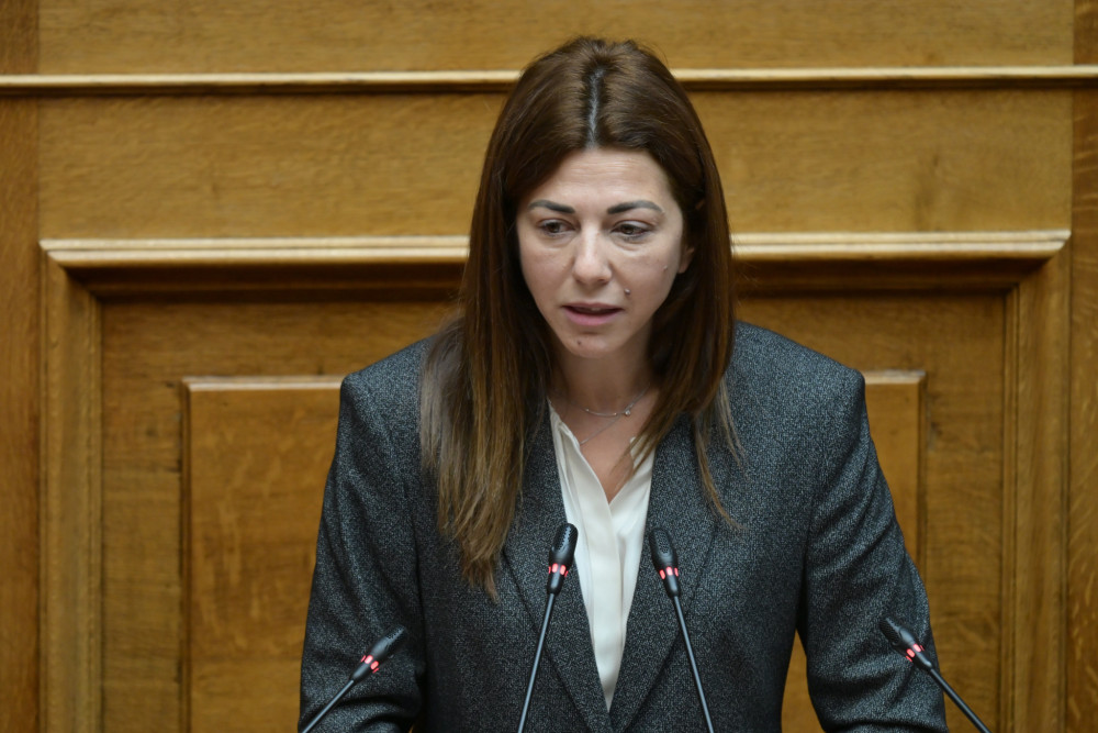 Ζαχαράκη για lockers στα δημοτικά: Σχολικό περιβάλλον σύγχρονο, ασφαλές και φιλικό στα παιδιά