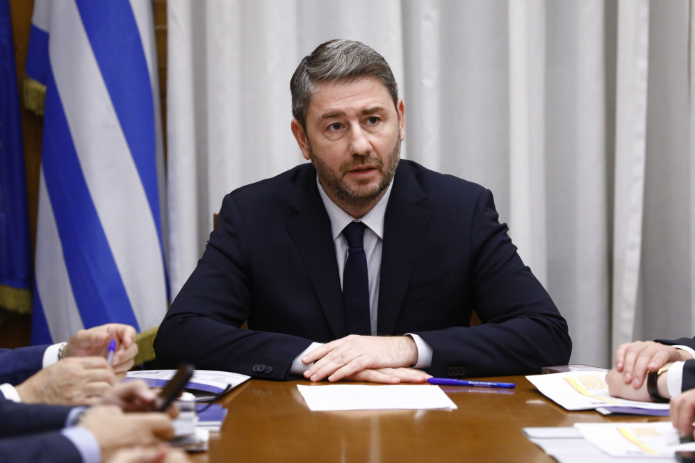 Η… «φιλική» συμβουλή του Άρη Πορτοσάλτε στον Νίκο Ανδρουλάκη για την αντιπολίτευση του ΠΑΣΟΚ (video)