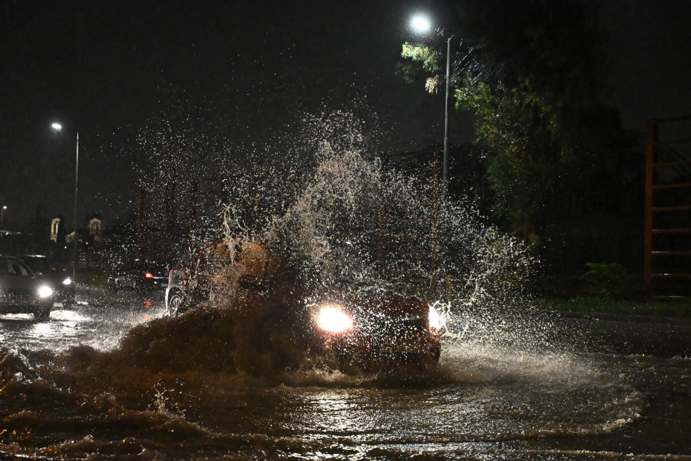 Κακοκαιρία: κίνδυνος υπερχείλισης του Σαρανταπόταμου - Μήνυμα του 112 για ετοιμότητα