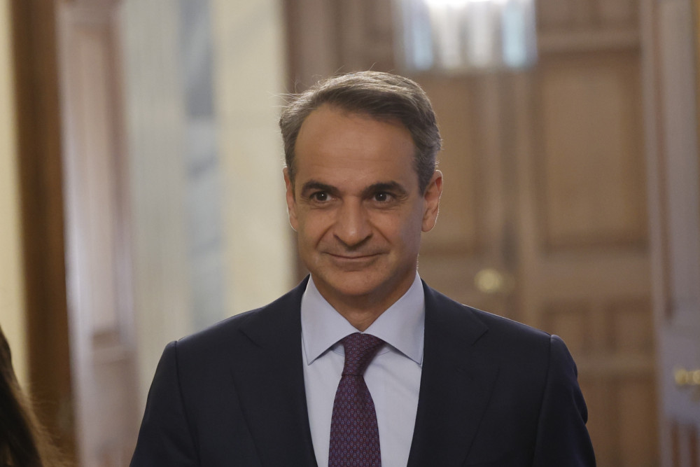 Mητσοτάκης για το βιβλίο Τσίπρα: Εγώ επιλέγω να μιλάω για το μέλλον της χώρας (video)