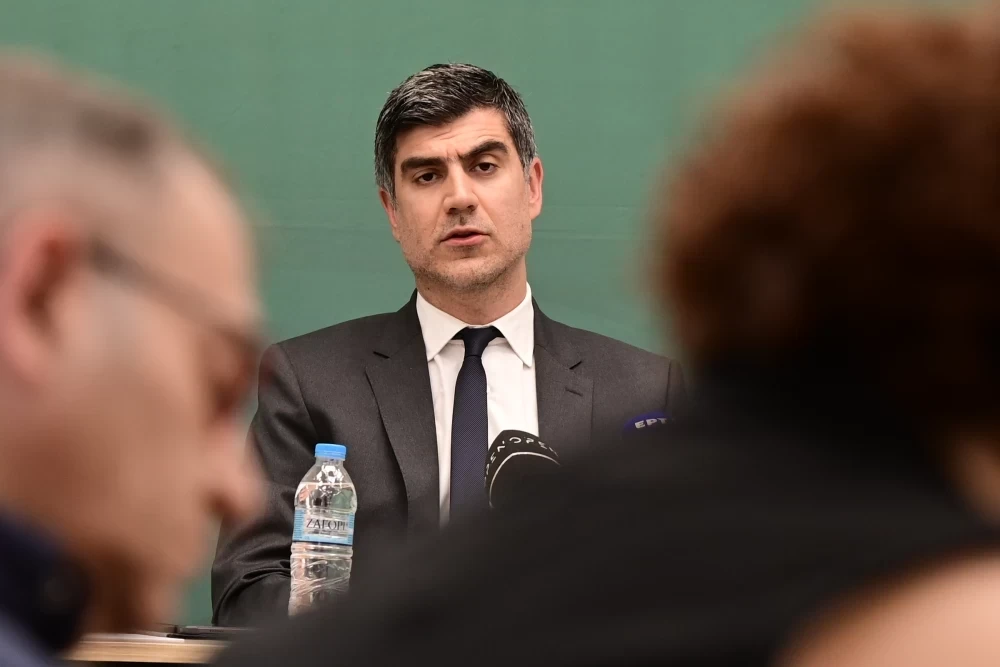 Ο Γλαβίνας αδειάζει Δούκα και Θρασκιά: Όχι σε συνεργασία με Τσίπρα