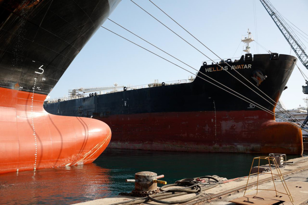 Ναυπηγεία Ελευσίνας: Η κυβέρνηση απαντά στην αντιπολίτευση και ενισχύει την εθνική ανάπτυξη