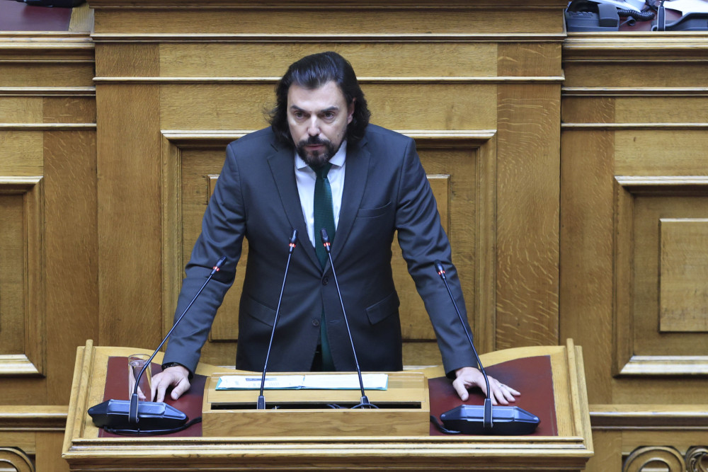 Ο Πέτρος Παππάς αναδιπλώνεται και η λογοκρισία του ΠΑΣΟΚ εκτίθεται