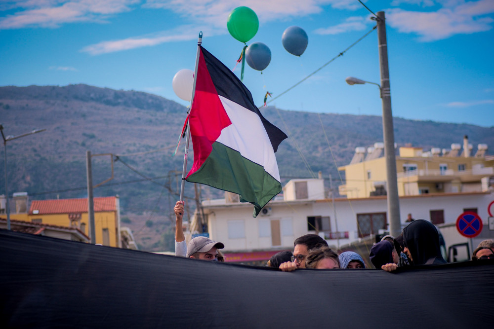 Ηράκλειο: πάνω από 15 προσαγωγές μετά το επεισόδιο σε βάρος οικογένειας Ισραηλινών