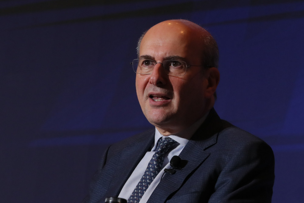 Κωστής Χατζηδάκης σε Bloomberg: Οι συμφωνίες LNG Ελλάδας-ΗΠΑ αλλάζουν τον ενεργειακό χάρτη της Ευρώπης