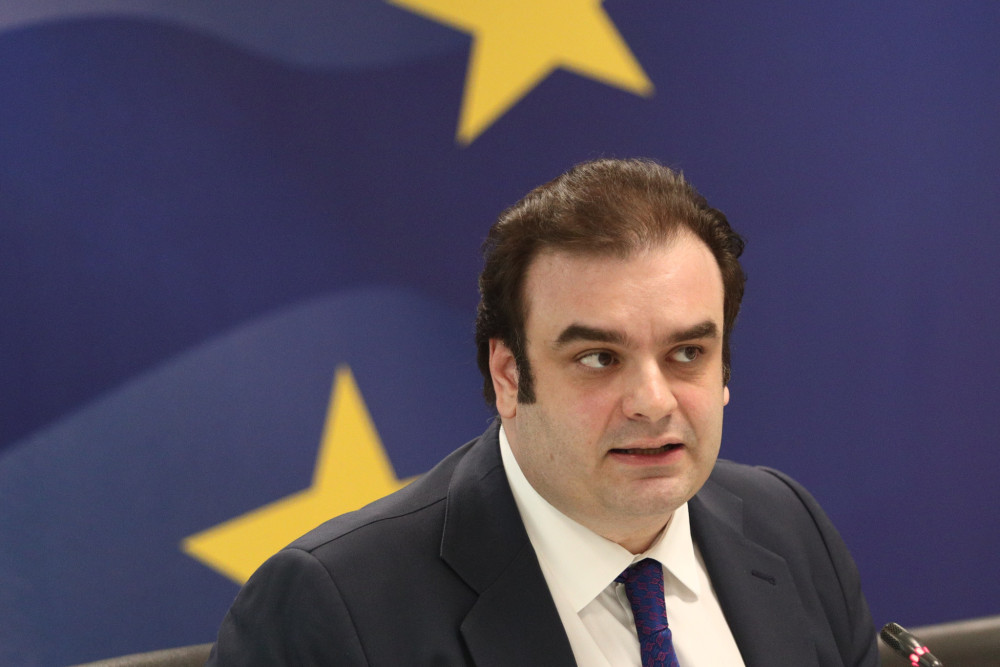 Στο Βερολίνο ο Πιερρακάκης - Ποιους θα συναντήσει