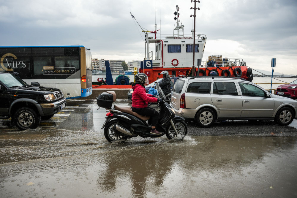 Έκτακτο δελτίο ΕΜΥ: κακοκαιρία από Πέμπτη με ισχυρές βροχές και καταιγίδες