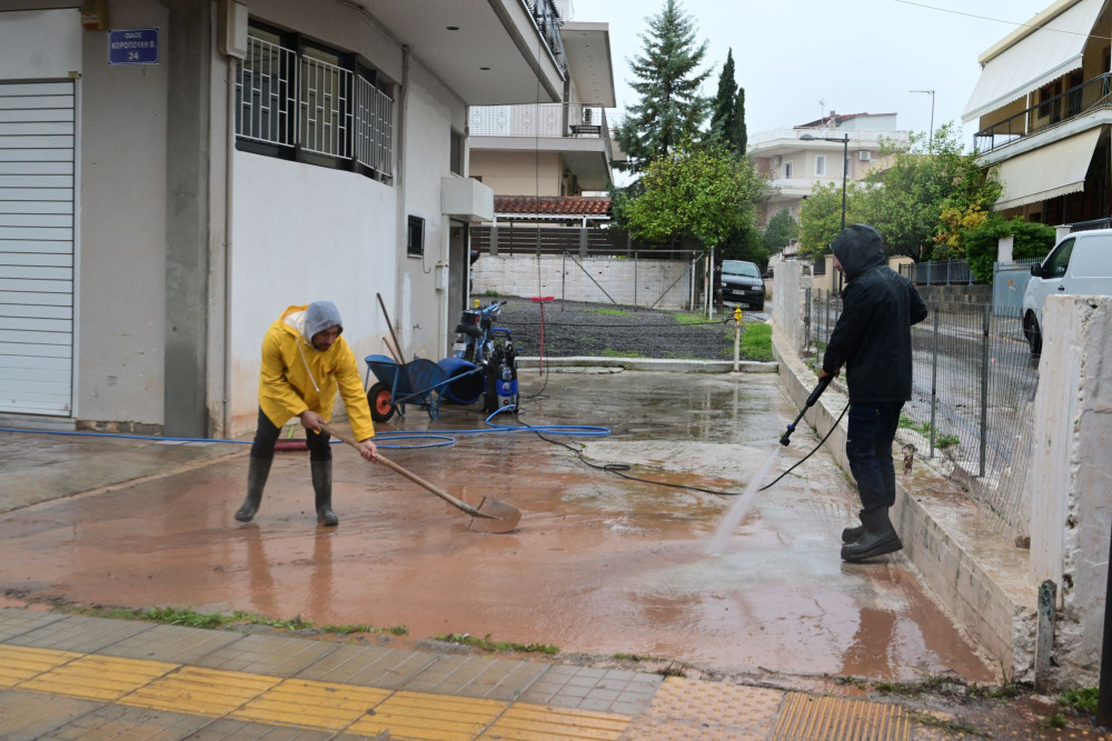 Νέο έκτακτο δελτίο της ΕΜΥ- Πού θα χτυπήσει η κακοκαιρία τις επόμενες ώρες