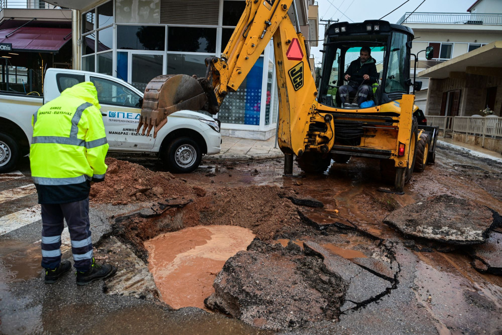 Πλημμύρισαν Μάνδρα, Μέγαρα, Νέα Πέραμος - Πού έπεσαν τα μεγαλύτερα ύψη βροχής