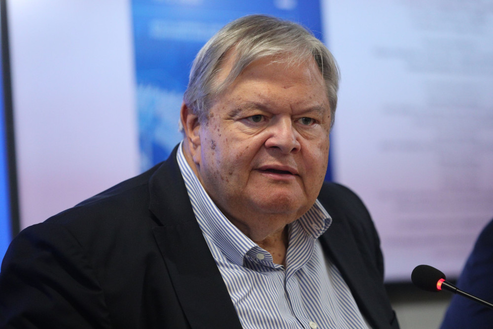 Ευάγγελος Βενιζέλος: τον καταδιώκει το σύνδρομο του μικρομεγαλισμού