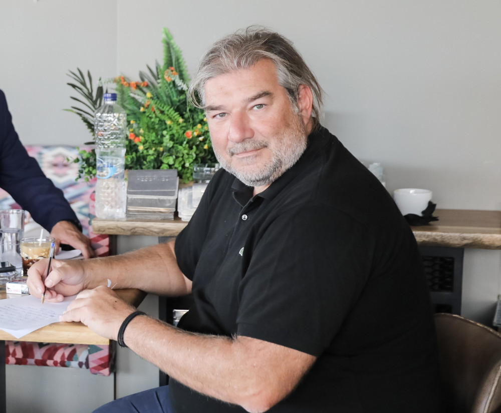 Νίκος Καραχάλιος για Μαρία Καρυστιανού: Είναι αυταρχική - Επιλέγει το στρατόπεδο της υπερδεξιάς (video)