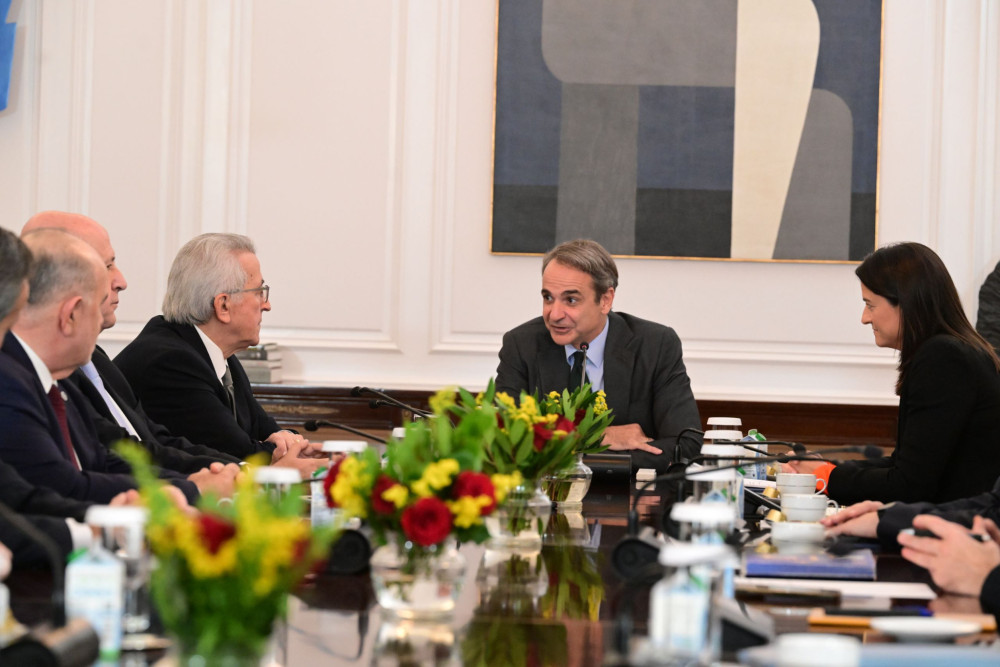 Κυριάκος Μητσοτάκης σε κοινωνικούς εταίρους για ΣΣΕ: Θετική εξέλιξη σε μια εποχή έντασης και τοξικότητας - Να επενδύσουμε στην υπευθυνότητα και την εμπιστοσύνη