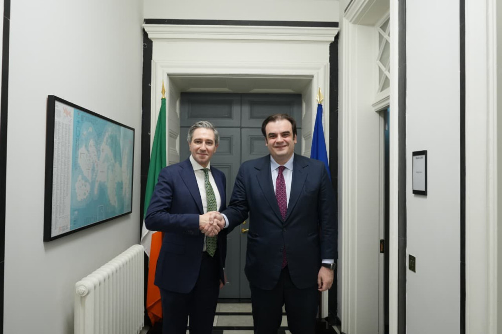 Με τον υπουργό Οικονομικών της Ιρλανδίας συναντήθηκε ο Πιερρακάκης - «Μας ενώνει κοινό όραμα»
