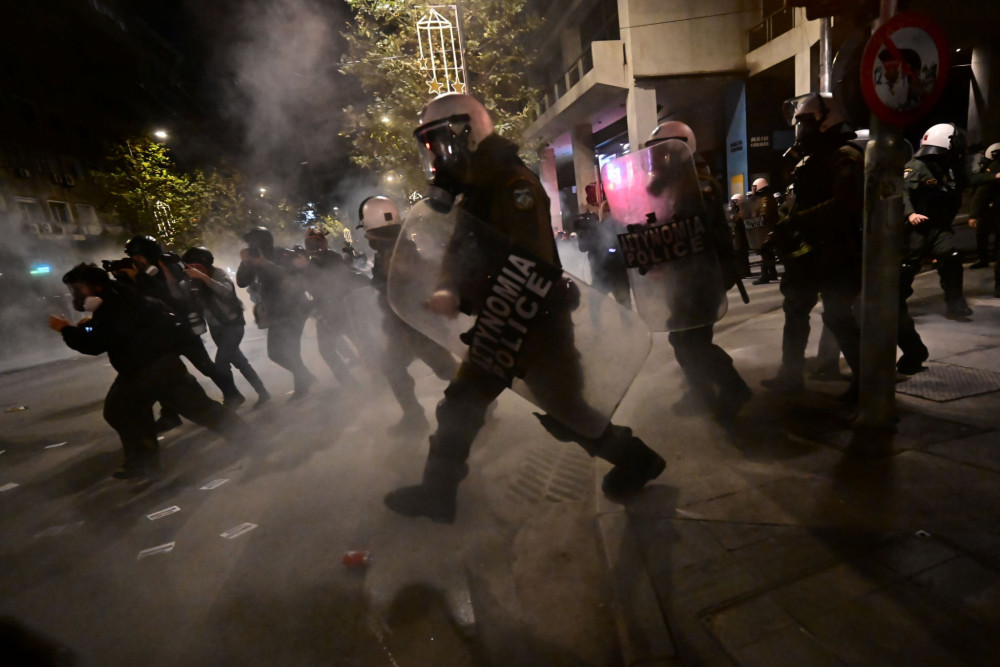 Περιορισμένα επεισόδια στο κέντρο της Αθήνας στην πορεία για την μνήμη του Αλέξανδρου Γρηγορόπουλου