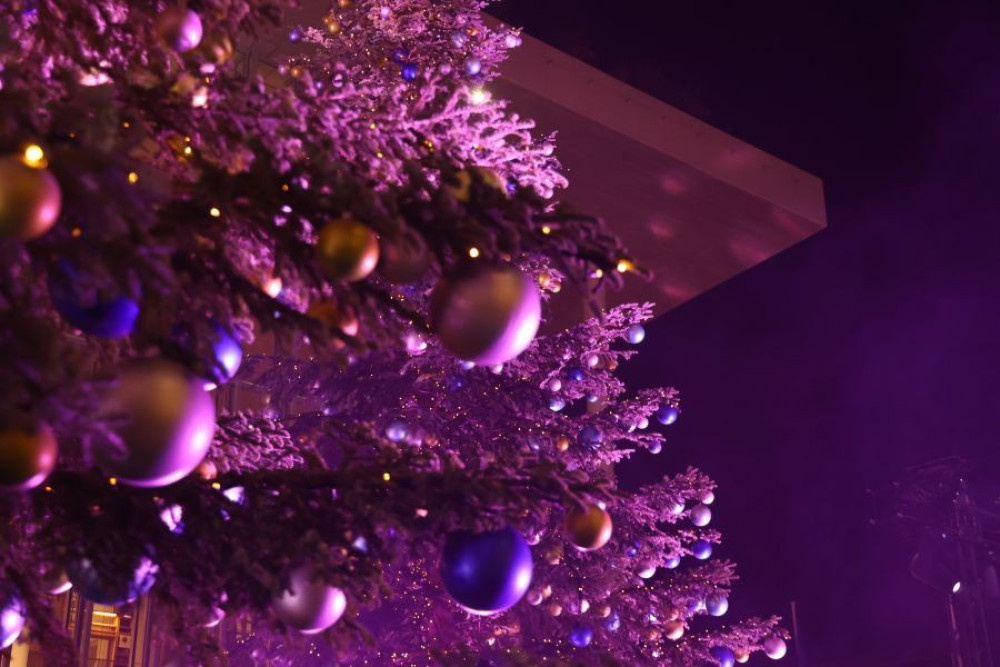 Δώρο Χριστουγέννων 2025: πότε πληρώνεται, πώς υπολογίζεται και ποιες κυρώσεις προβλέπονται