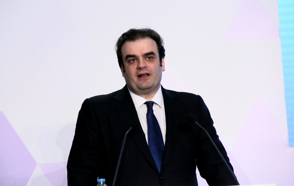 Κυριάκος Πιερρακάκης: Έως το τέλος της 10ετίας το χρέος της Ελλάδας θα υποχωρήσει κάτω από το 120%