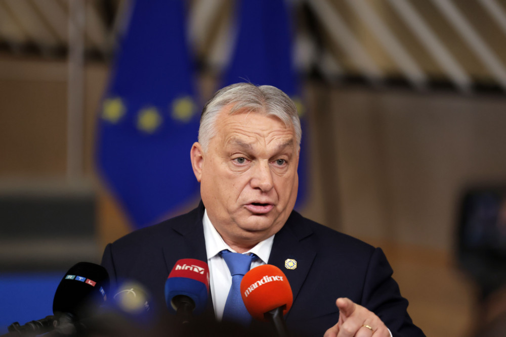 «Βραβείο Λένιν» στον Βίκτορ Όρμπαν από τον Πολωνό ΥΠΕΞ - Ειρωνία με φόντο την Ουκρανία