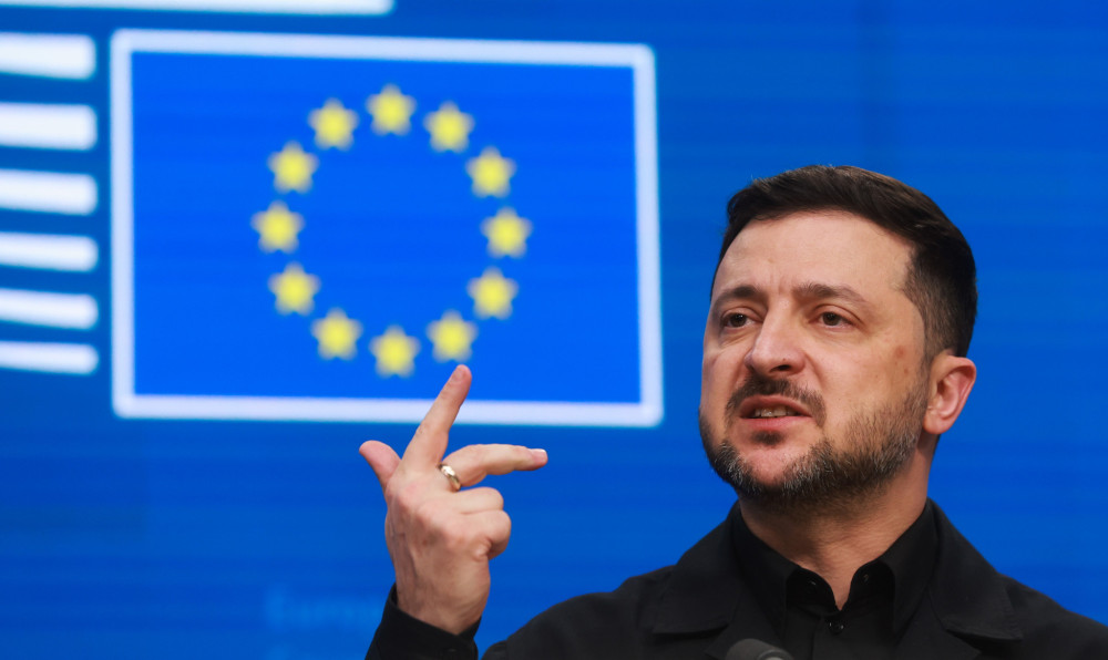 Βολοντίμιρ Ζελένσκι: «Το Ντονμπάς παραμένει άλυτο ζήτημα - Έχουμε διαφορετικές απόψεις με ΗΠΑ»