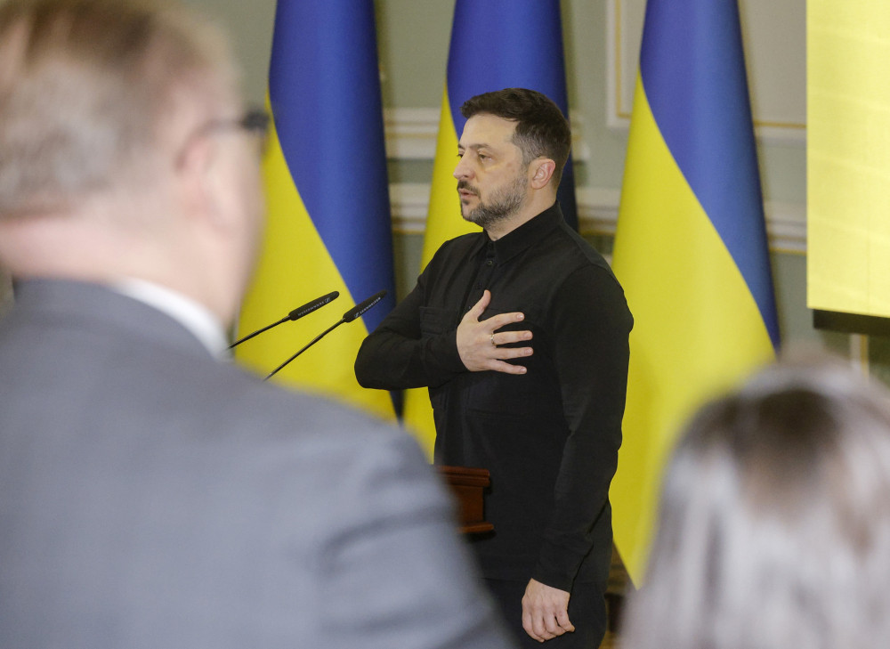 Βολοντίμιρ Ζελένσκι: συνομιλίες με Γουίτκοφ και Κούσνερ για το νέο σχέδιο ειρήνης