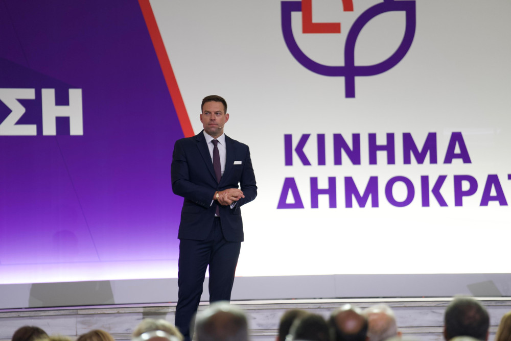 Κασσελάκης: το απόλυτο πολιτικό πυροτέχνημα