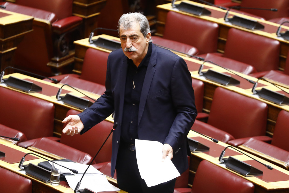 Ο γνωστός Πολάκης: έφτασε στο σημείο να ευχηθεί... αποτυχία στον Πιερρακάκη