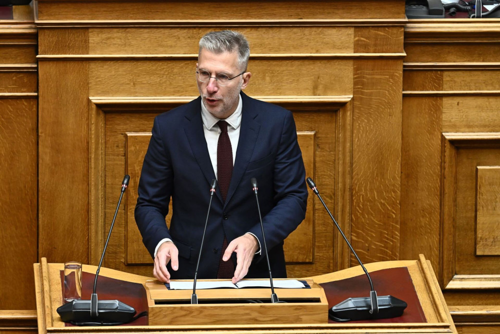 Άκης Σκέρτσος: Λιγότερα θύματα στους δρόμους - Τι δείχνουν οι αριθμοί από το 2019