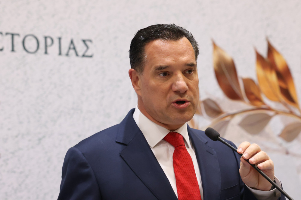 Άδωνις Γεωργιάδης στο Βελλίδειο: παρουσίασε το βιβλίο «Ρώμη»  σε ένα αδιαχώρητο Event (photos)