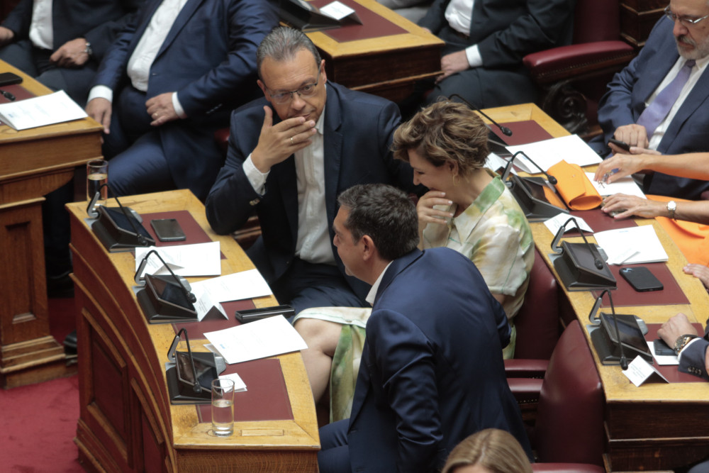 Αντίστροφη μέτρηση για τον Φάμελλο: μαύρο κι άραχνο το μέλλον του μετά τον... εξώστη