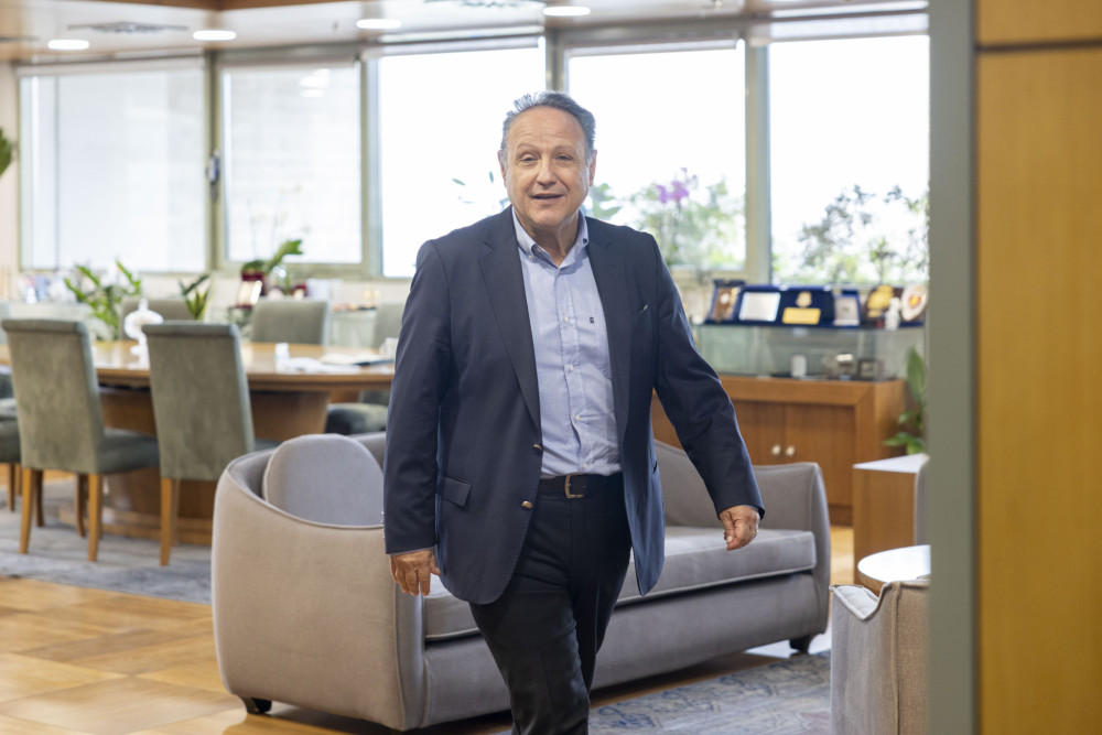 Απειλητικά και υβριστικά μηνύματα προς τον δήμαρχο Θεσσαλονίκης - Ταυτοποιήθηκε ο 42χρονος δράστης