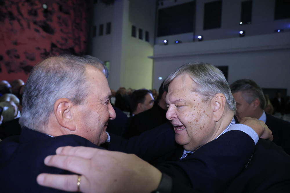 Επαφές τρίτου τύπου